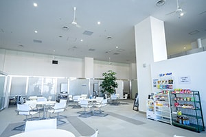 サムネイル カフェ&リフレッシュスペース