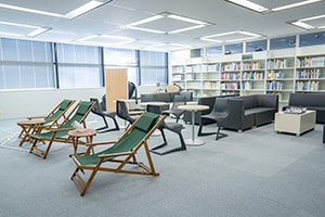 サムネイル 資料室兼リラックスルーム